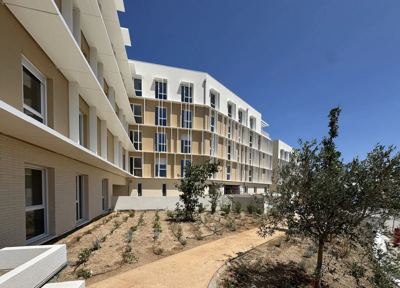 The Hive, Marseille 13e · bâtiment livré
